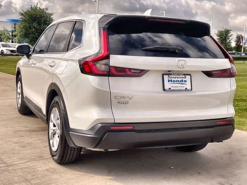 Certified 2025 Honda CR-V LX image 5
