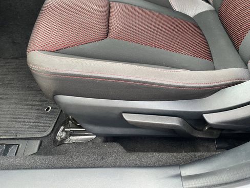 Used 2022 Subaru Impreza 2.0i Sport image 22