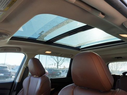 Used 2019 Subaru Ascent Touring image 14