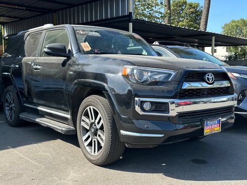 Used 2016 Toyota 4Runner Limited AWD/4WD image 2