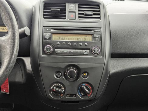 Used 2017 Nissan Versa S Plus FWD image 19