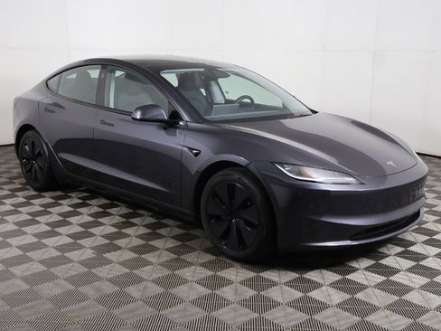 Used 2024 Tesla Model 3 Long Range RWD image 2