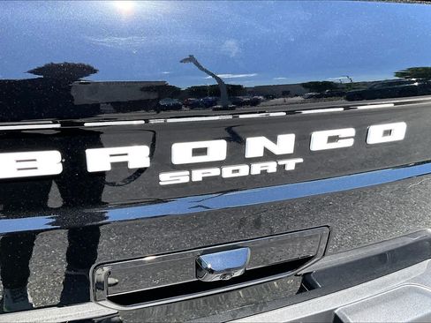Used 2025 Ford Bronco Sport Outer Banks w/ Outer Banks Tech Package+ AWD/4WD image 30