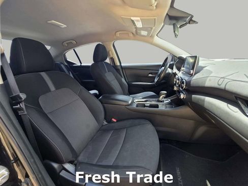 Used 2022 Nissan Sentra SV w/ Trunk Package FWD image 8