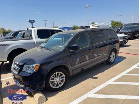 Used 2016 Dodge Grand Caravan SXT image 1