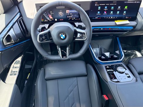 New 2026 BMW X3 xDrive30i w/ M Sport Package AWD/4WD image 17
