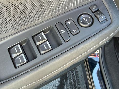 Certified 2026 Acura MDX SH-AWD w/ Advance Package image 11