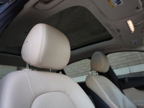 Used 2021 Mercedes-Benz C 300 Sedan image 29