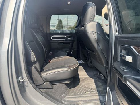 Used 2019 RAM 2500 Laramie AWD/4WD image 6