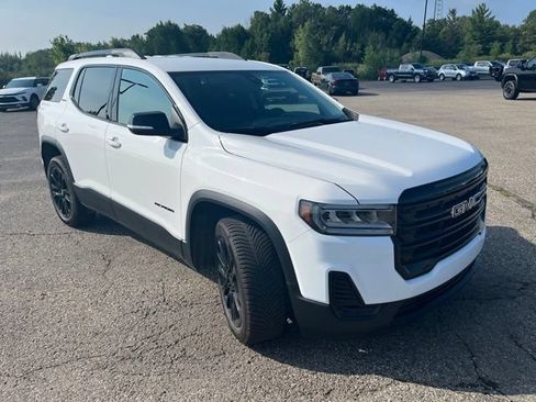 Used 2023 GMC Acadia SLE w/ Driver Convenience Package AWD/4WD image 9