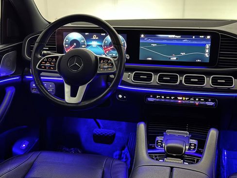 Used 2020 Mercedes-Benz GLS 450 4MATIC image 29