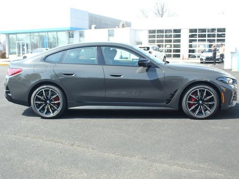 New 2026 BMW i4 xDrive40i w/ M Sport Package AWD/4WD image 11