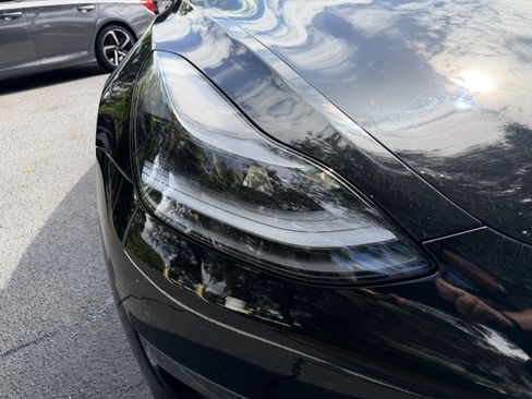 Used 2022 Tesla Model 3 Long Range AWD/4WD image 11