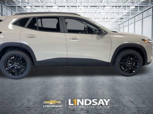 New 2026 Chevrolet Trax ACTIV w/ Driver Confidence Package image 2