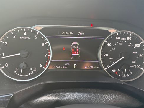 Used 2024 Nissan Pathfinder Rock Creek AWD/4WD image 19