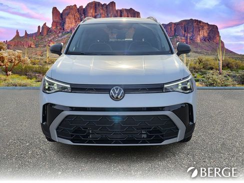 Used 2025 Volkswagen Taos S image 10