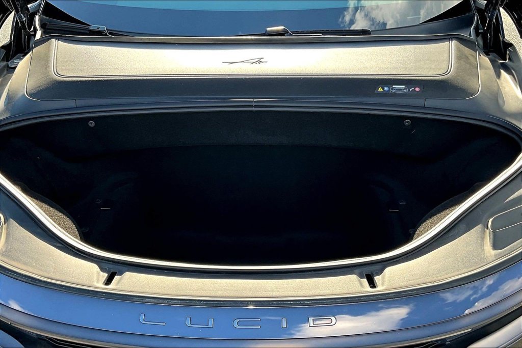 Used 2024 Lucid Air Pure RWD image 31
