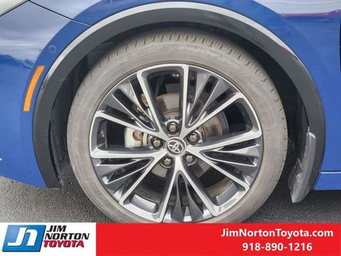 Used 2024 Toyota Prius Limited image 13