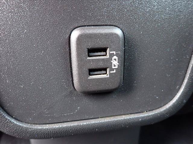 Used 2021 Chevrolet Equinox LS AWD/4WD image 10