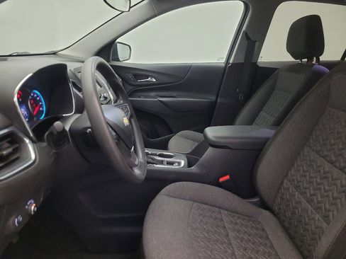 Used 2024 Chevrolet Equinox LT FWD image 17