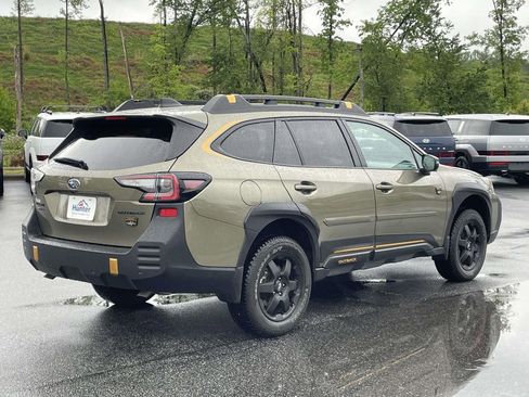 Certified 2025 Subaru Outback Wilderness w/ Wilderness Package AWD/4WD image 27