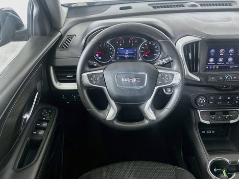 Used 2022 GMC Terrain SLE FWD image 18