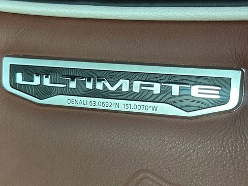 Used 2024 GMC Sierra 1500 Denali Ultimate AWD/4WD image 16
