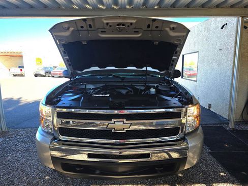 Used 2010 Chevrolet Silverado 1500 W/T w/ LS Package image 11