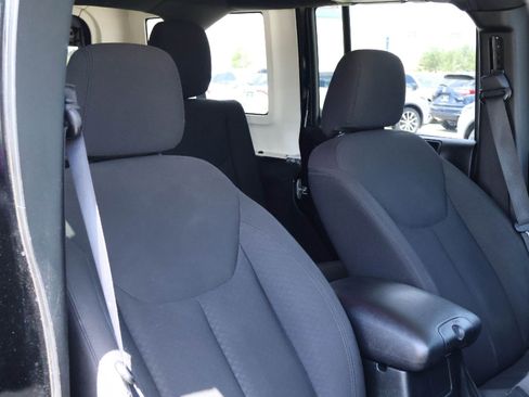 Used 2016 Jeep Wrangler Unlimited Sport w/ Quick Order Package 24S image 14