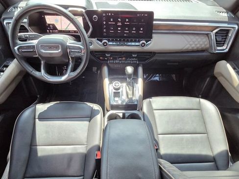 Used 2024 GMC Canyon Denali AWD/4WD image 10
