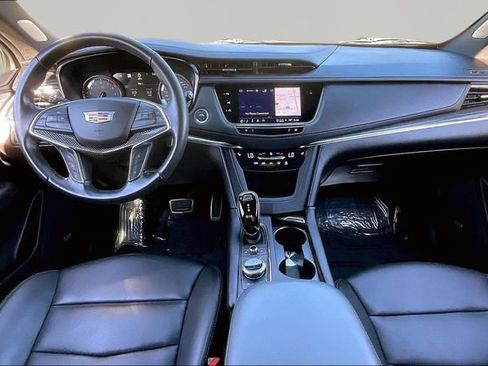 Used 2023 Cadillac XT5 Sportv w/ Technology Package AWD/4WD image 7
