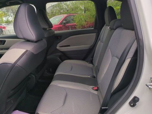 Used 2026 Subaru Forester Premium AWD/4WD image 15