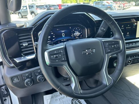 Certified 2023 Chevrolet Silverado 1500 RST AWD/4WD image 11