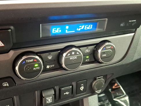 Used 2023 Toyota Tacoma TRD Off-Road AWD/4WD image 19
