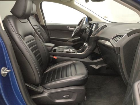 Used 2023 Ford Edge SEL image 21