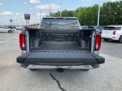 Certified 2026 GMC Sierra 1500 SLT AWD/4WD image 18