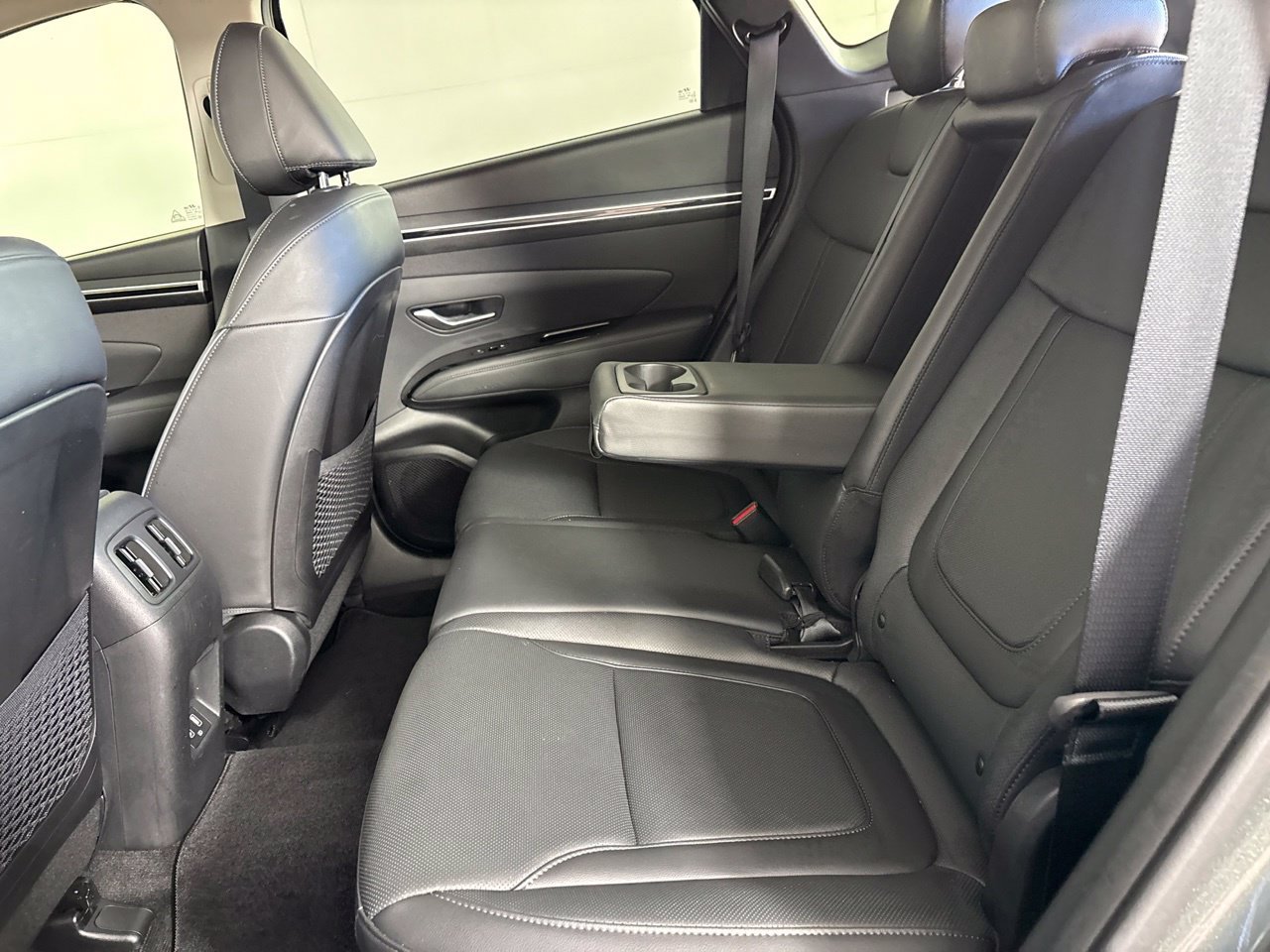 Used 2022 Hyundai Tucson Limited FWD image 25