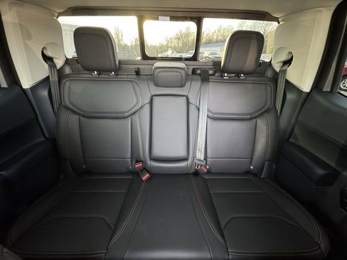 Used 2025 Ford Maverick Tremor image 14