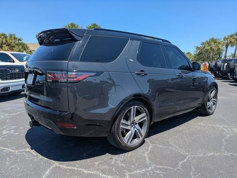Used 2023 Land Rover Discovery HSE R-Dynamic AWD/4WD image 4