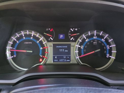 Used 2016 Toyota 4Runner Limited AWD/4WD image 27