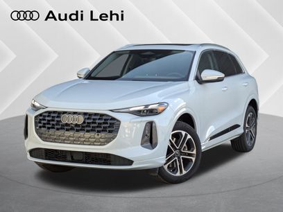 Used 2025 Audi Q5 Premium w/ Convenience Package