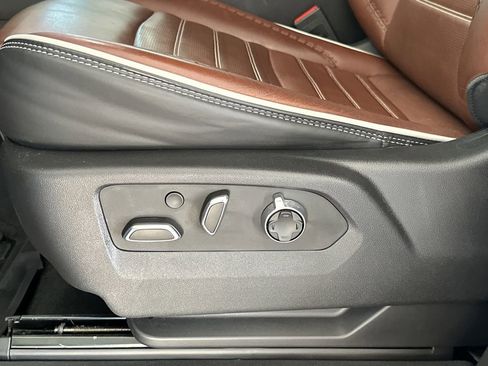 Certified 2024 GMC Sierra 3500 Denali Ultimate AWD/4WD image 20