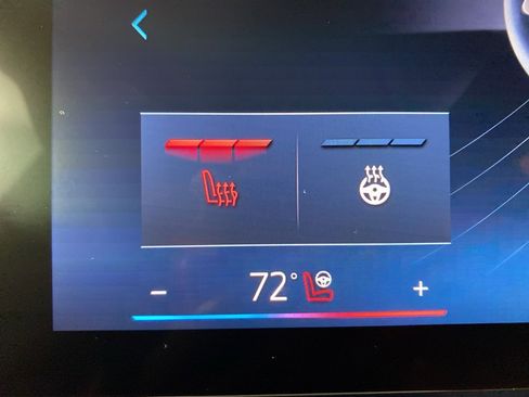 Used 2025 BMW X3 xDrive30i w/ M Sport Package image 15