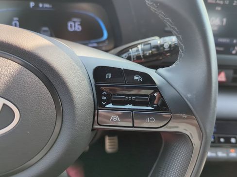 Certified 2025 Hyundai Elantra Sport FWD image 29