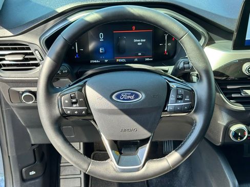 Certified 2025 Ford Escape Active w/ Cold Weather Package FWD image 14