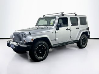 Used 2012 Jeep Wrangler Altitude video 1