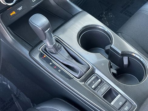 Certified 2024 Honda Civic Sport image 17
