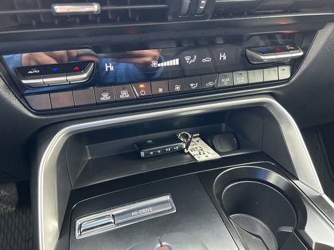 Used 2025 MAZDA CX-90 3.3 Turbo w/ Select Package image 21