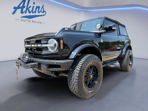 Used 2023 Ford Bronco Outer Banks AWD/4WD image 3