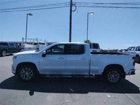 Used 2022 Chevrolet Silverado 1500 High Country image 4